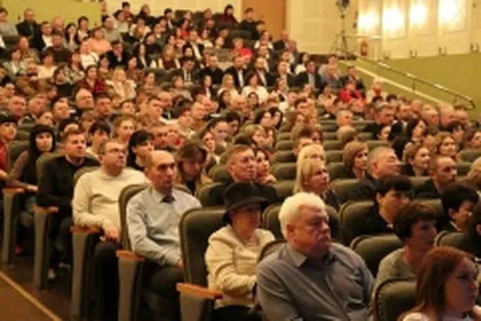 R7WCGQ8pkQo6zdVG4KlYEYsMcnZp5MzGolUDFb6W7BAkHy4s0_QEp2y9l8xxeNvXPYn0El5thea3StAh6CJoNxLQ (1)